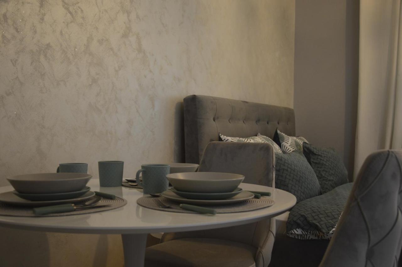 노비사드 Teodora Lux Apartman Free Privat Parking 아파트 외부 사진