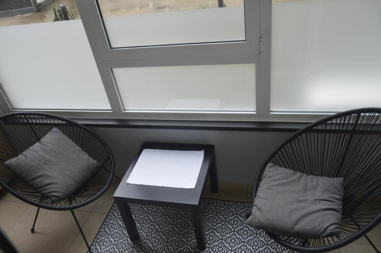 노비사드 Teodora Lux Apartman Free Privat Parking 아파트 외부 사진